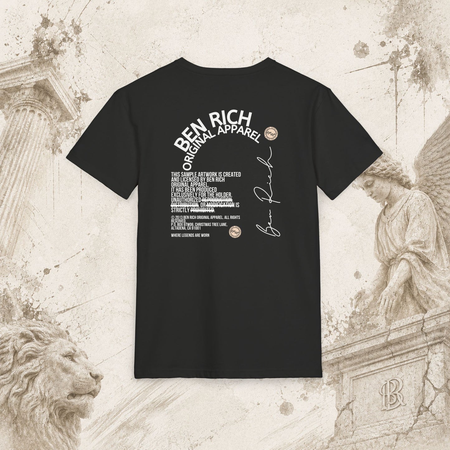 BIG BUTTON SCRIPT TEE